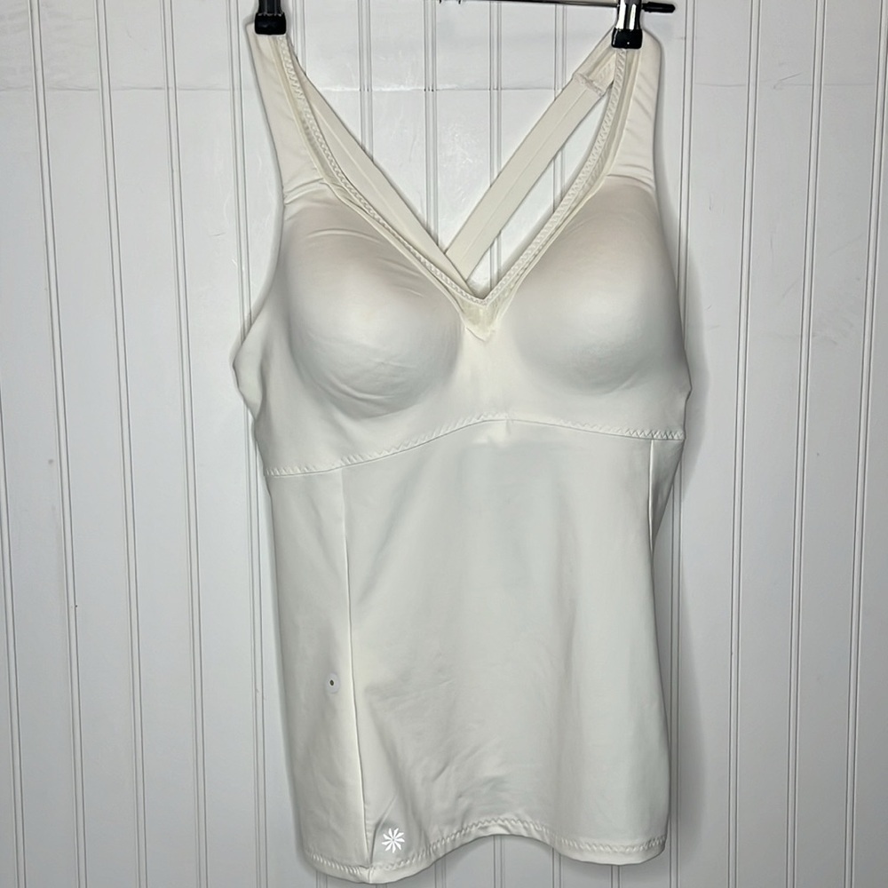 - Athleta Behold Support Top Tank Size Large